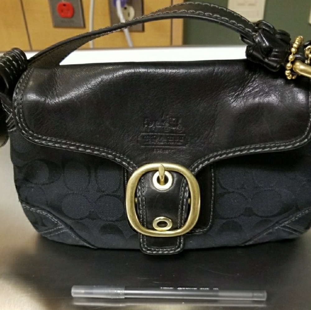 Like new Coach wristlet